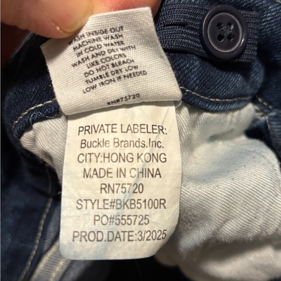 BKE Girls 12 Bootleg Jeans in Light Blue and Dark Blue (Two Pair) - Picture 9 of 10